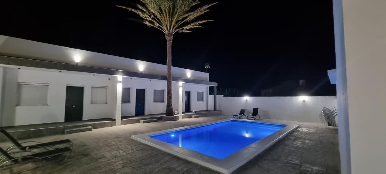 Apartamentos La Playa Барбате Экстерьер фото