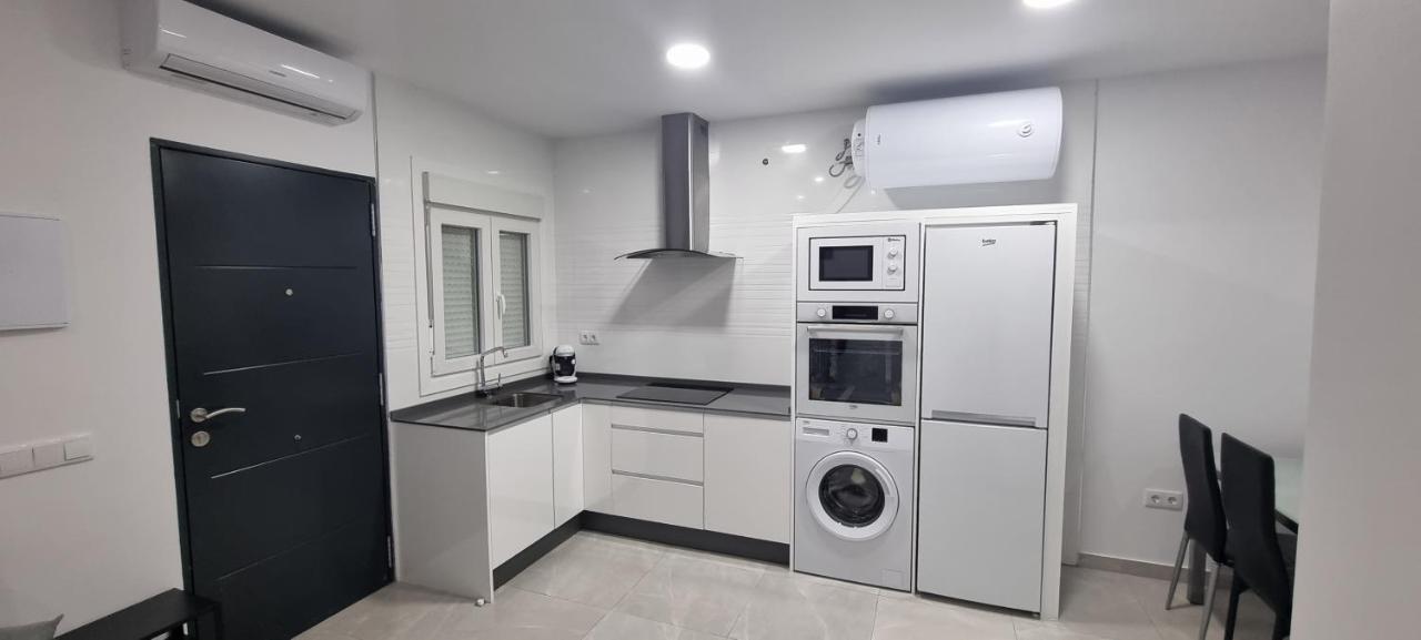Apartamentos La Playa Барбате Экстерьер фото